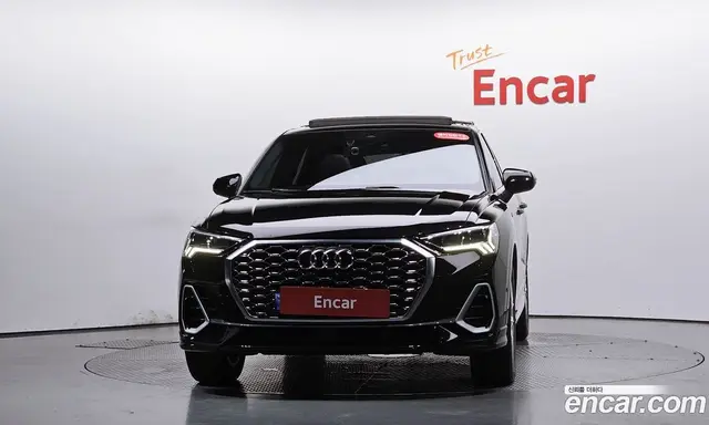 Audi Q3 2022 2.0 автомат (гидро), миниатюра 2