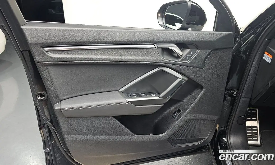 Audi Q3 2022 2.0 автомат (гидро), фото 13