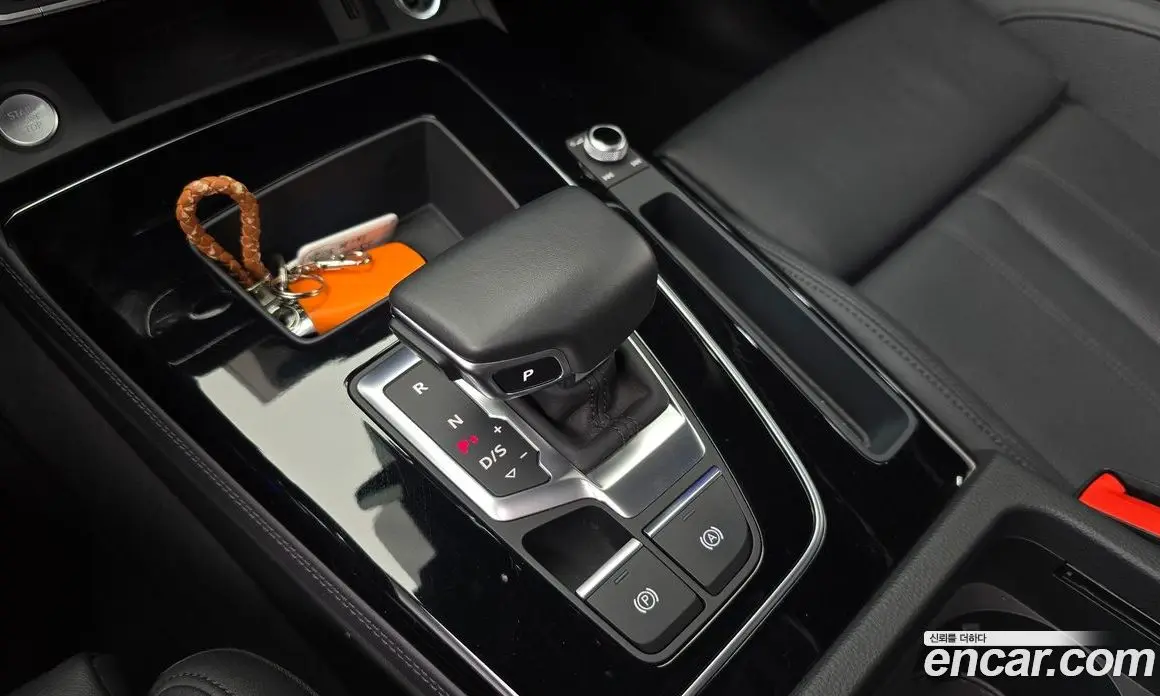 Audi Q5 2021 2.0 автомат (гидро), фото 12