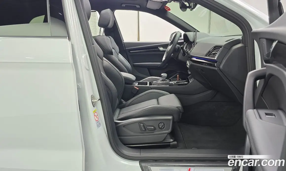 Audi Q5 2021 2.0 автомат (гидро), фото 16