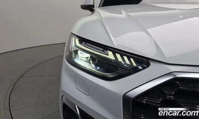 Audi Q5 2021 2.0 автомат (гидро), миниатюра 8