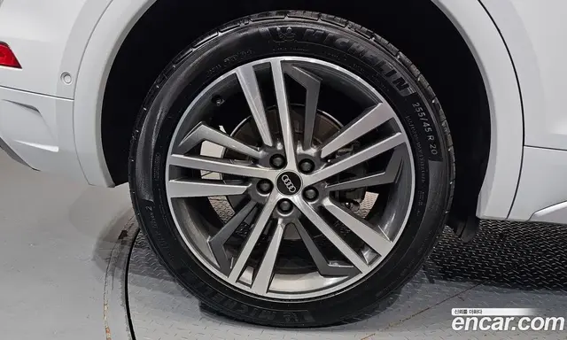 Audi Q5 2021 2.0 автомат (гидро), миниатюра 7