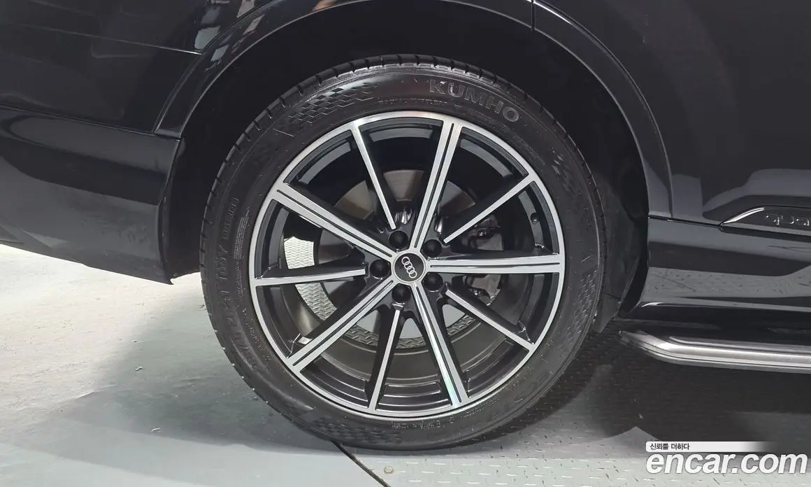 Audi Q7 2021 3.0 автомат (гидро), фото 5 Audi Q7 2021 3.0 автомат (гидро), фото 5