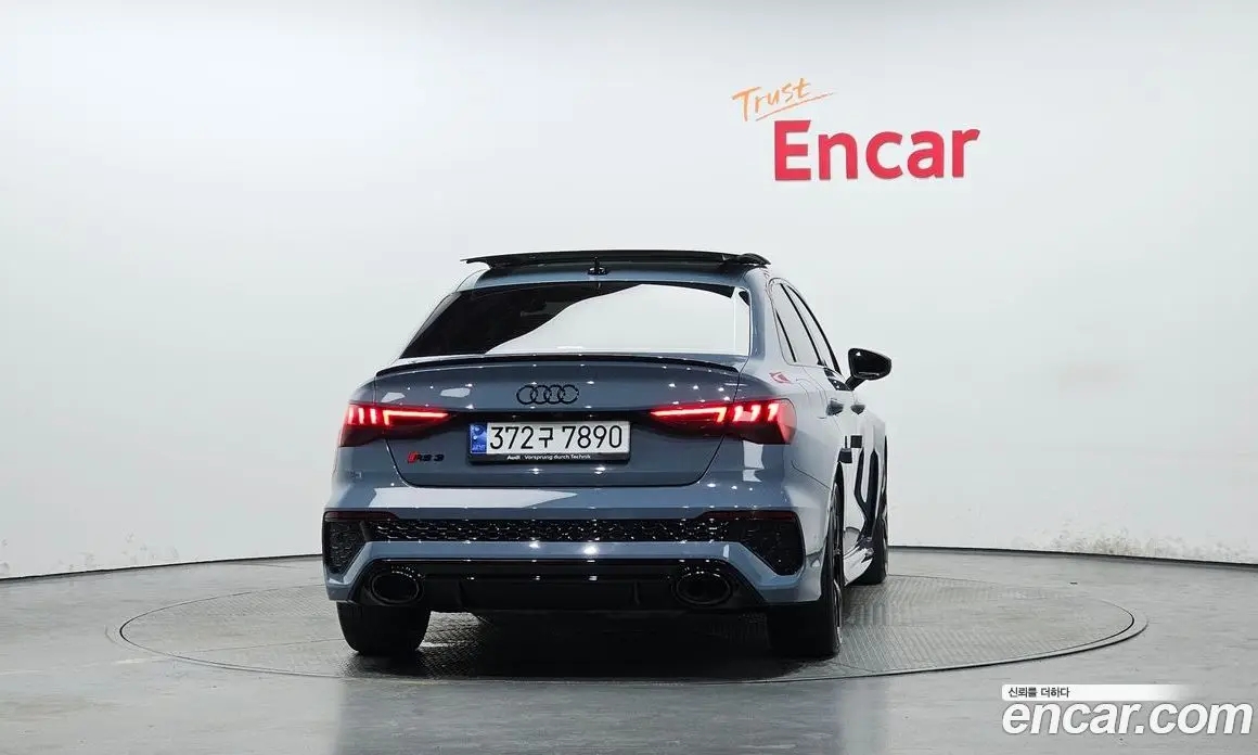Audi RS3 2023 2.5 автомат (гидро), фото 4 Audi RS3 2023 2.5 автомат (гидро), фото 4
