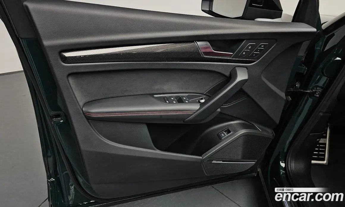 Audi SQ5 2023 3.0 автомат (гидро), фото 13