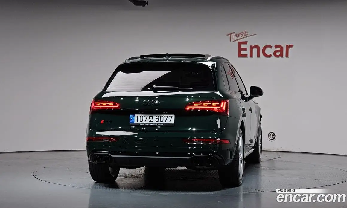 Audi SQ5 2023 3.0 автомат (гидро), фото 3