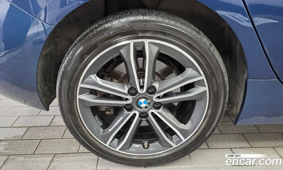 BMW 1 серия 2022 2.0 автомат (гидро), фото 5