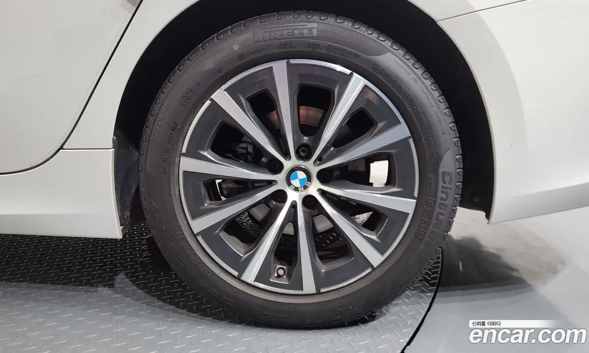 BMW 3 серия 2020 2.0 автомат (гидро), фото 7