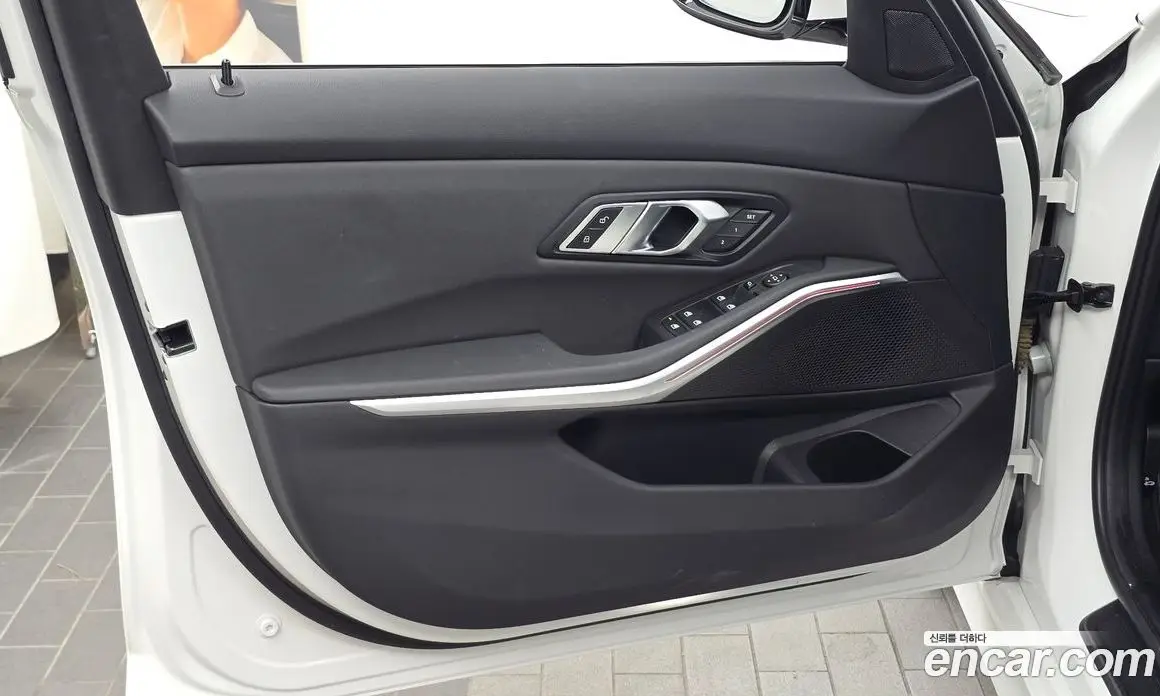 BMW 3 серия 2021 2.0 автомат (гидро), фото 14 BMW 3 серия 2021 2.0 автомат (гидро), фото 14