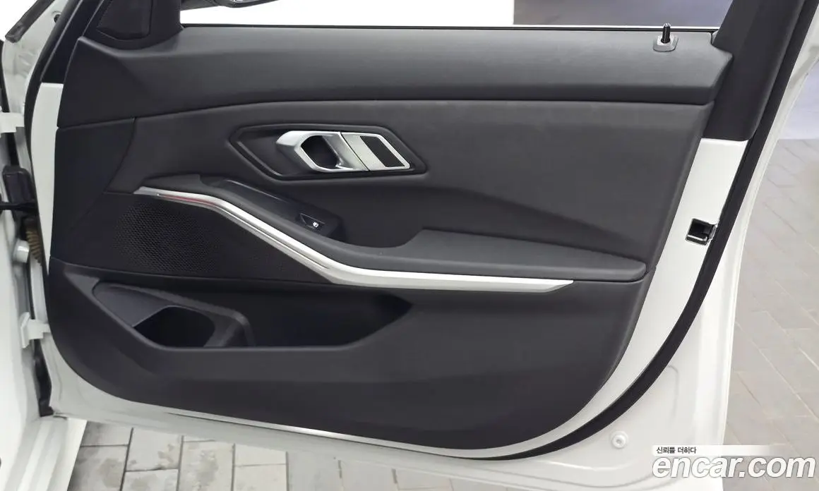 BMW 3 серия 2021 2.0 автомат (гидро), фото 15 BMW 3 серия 2021 2.0 автомат (гидро), фото 15
