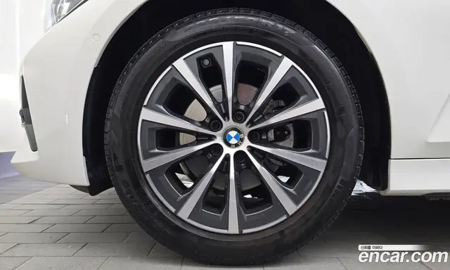 BMW 3 серия 2021 2.0 автомат (гидро), миниатюра 5 BMW 3 серия 2021 2.0 автомат (гидро), миниатюра 5