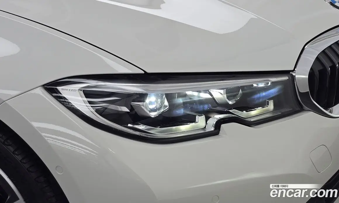 BMW 3 серия 2021 2.0 автомат (гидро), фото 8 BMW 3 серия 2021 2.0 автомат (гидро), фото 8