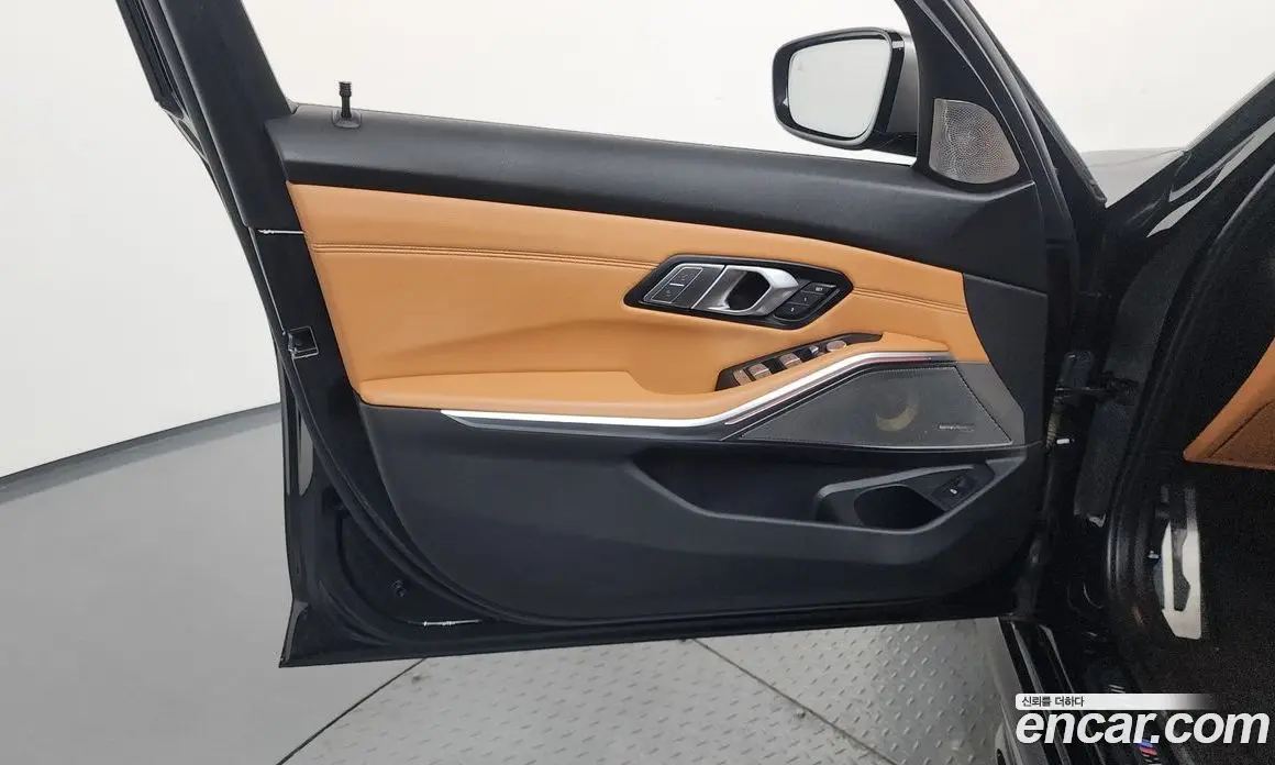 BMW 3 серия 2021 3.0 автомат (гидро), фото 13