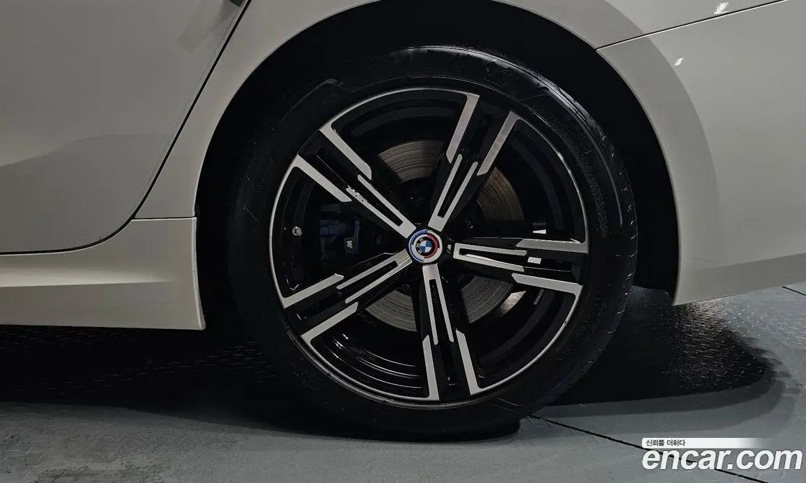 BMW 3 серия 2024 2.0 автомат (гидро), фото 6