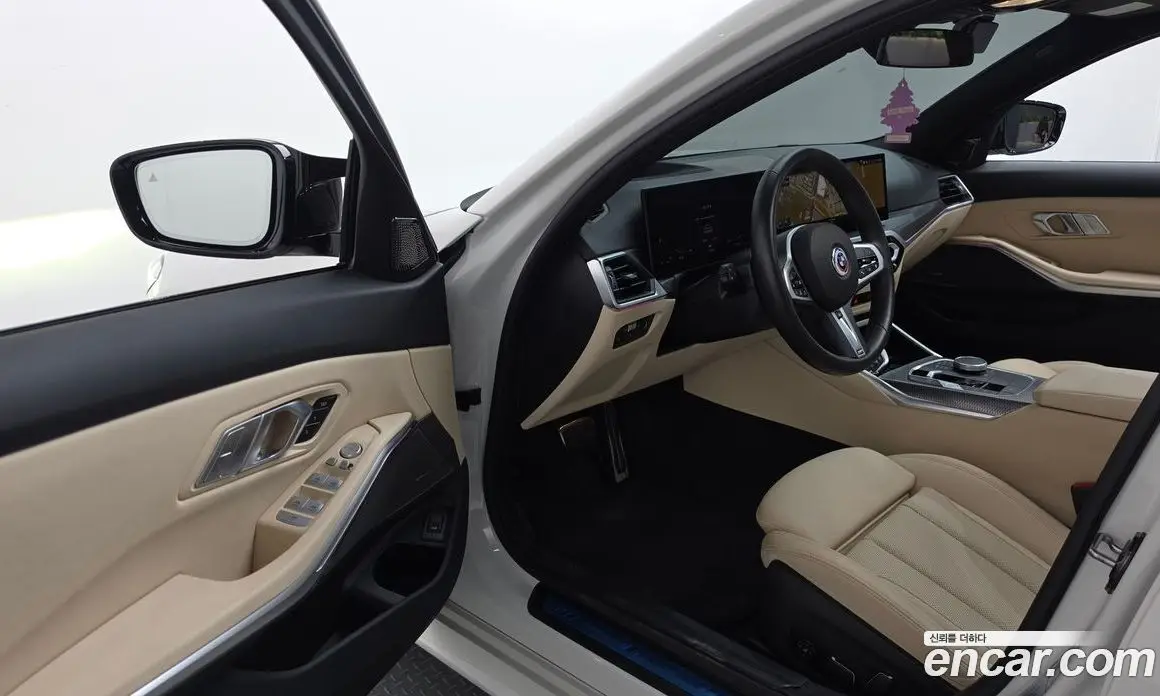 BMW 3 серия 2024 2.0 автомат (гидро), фото 12