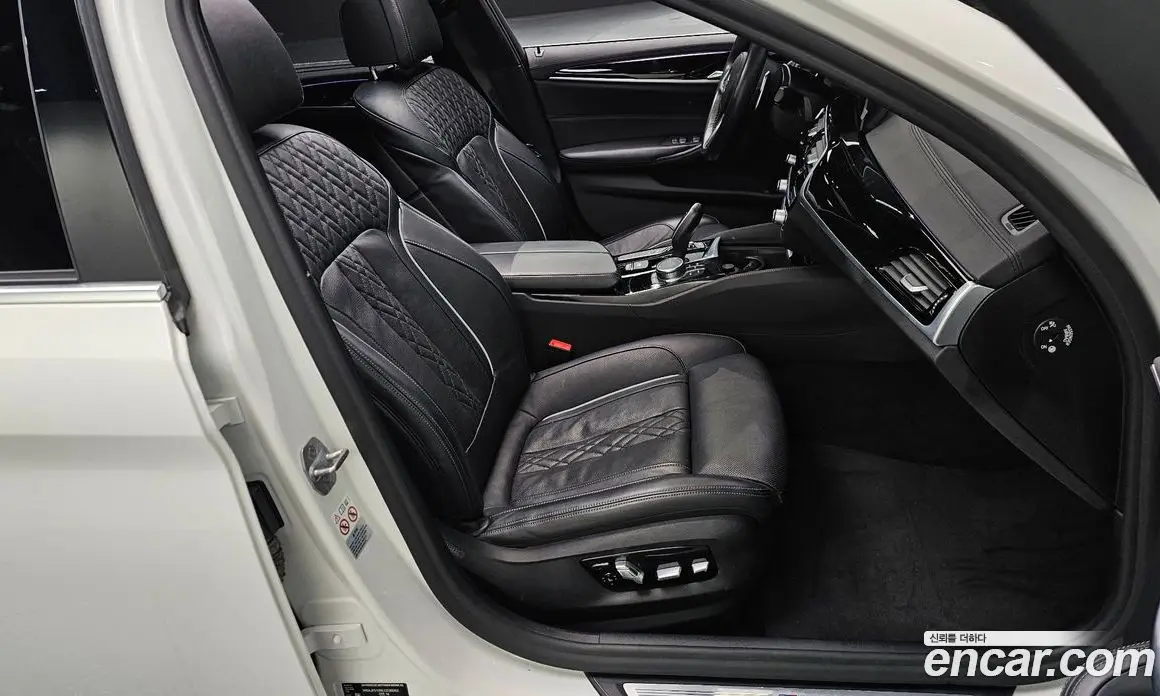 BMW 5 серия 2019 2.0 автомат (гидро), фото 16