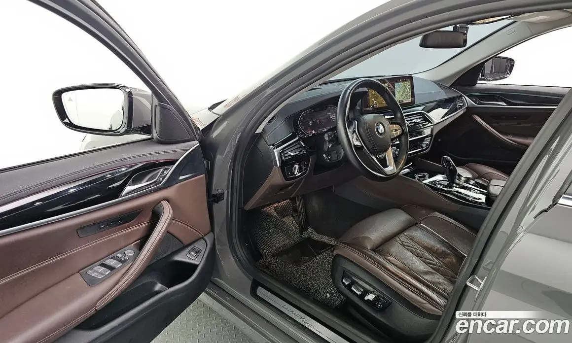 BMW 5 серия 2022 2.0 автомат (гидро), фото 13
