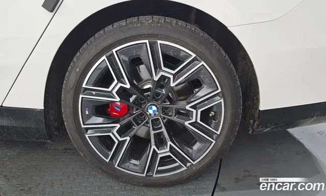 BMW 5 серия 2025 2.0 автомат (гидро), миниатюра 7