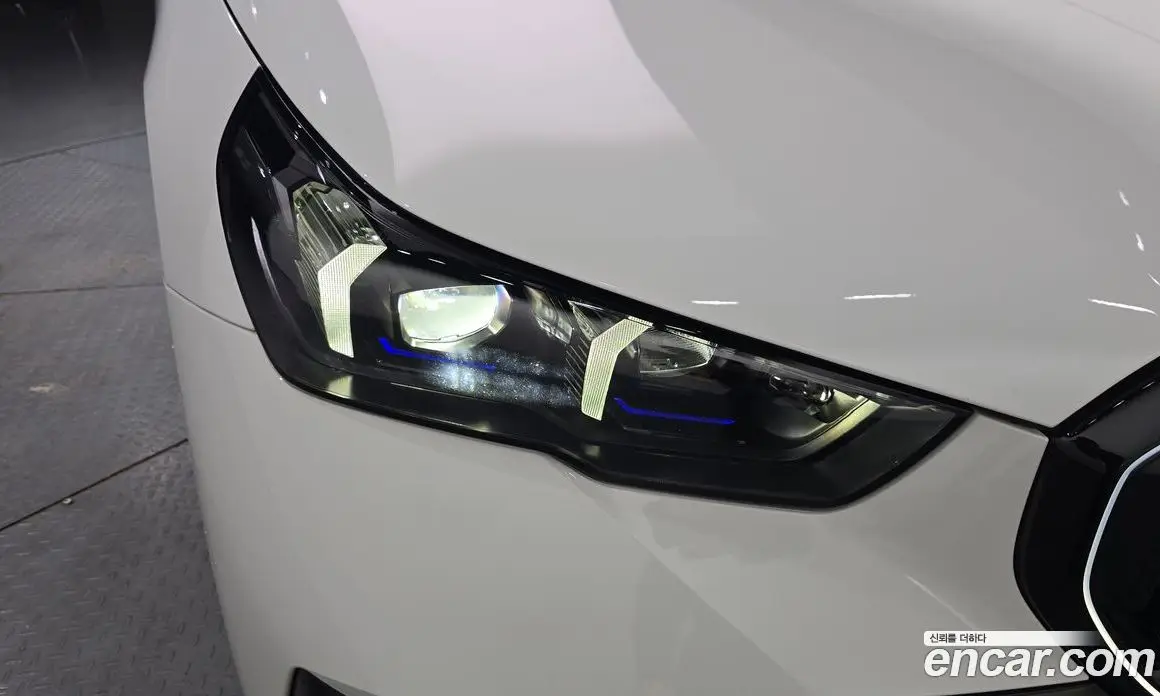 BMW 5 серия 2025 2.0 автомат (гидро), фото 8