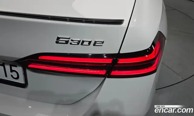 BMW 5 серия 2025 2.0 автомат (гидро), миниатюра 9