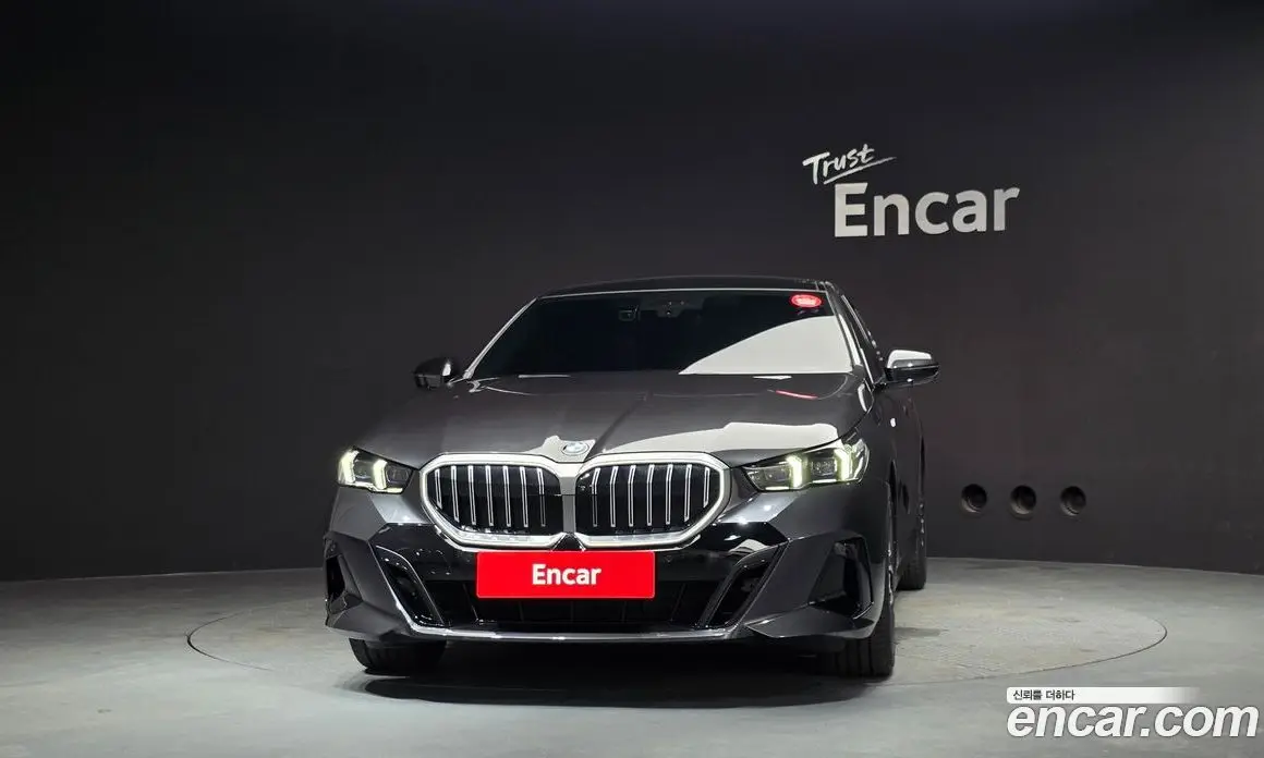 BMW 5 серия 2025 2.0 автомат (гидро), фото 3 BMW 5 серия 2025 2.0 автомат (гидро), фото 3