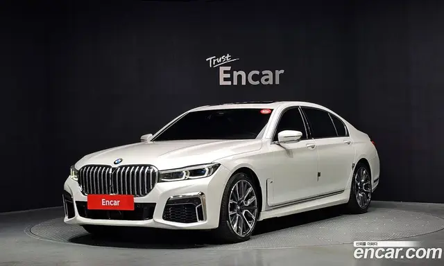 BMW 7 серия, 2022, 45 550 км