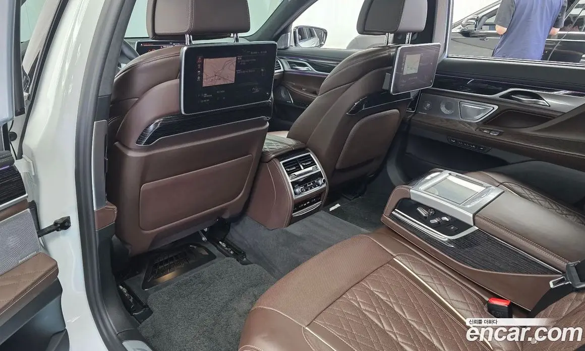 BMW 7 серия 2022 3.0 автомат (гидро), фото 18 BMW 7 серия 2022 3.0 автомат (гидро), фото 18