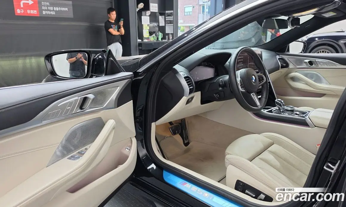 BMW 8 серия 2022 4.4 автомат (гидро), фото 13 BMW 8 серия 2022 4.4 автомат (гидро), фото 13