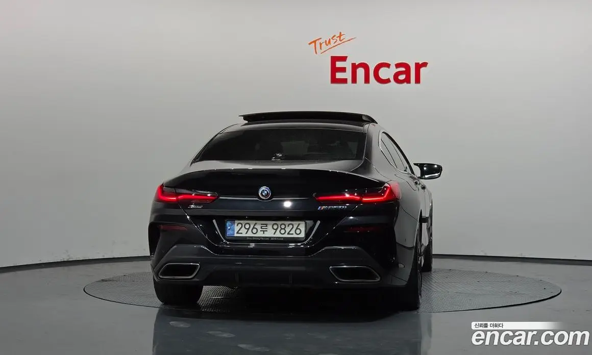 BMW 8 серия 2022 4.4 автомат (гидро), фото 4 BMW 8 серия 2022 4.4 автомат (гидро), фото 4
