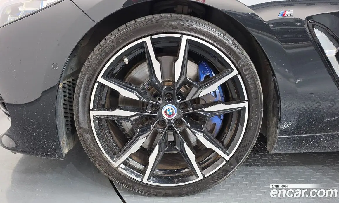 BMW 8 серия 2022 4.4 автомат (гидро), фото 5 BMW 8 серия 2022 4.4 автомат (гидро), фото 5