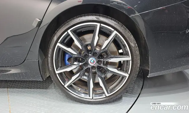 BMW 8 серия 2022 4.4 автомат (гидро), миниатюра 7 BMW 8 серия 2022 4.4 автомат (гидро), миниатюра 7