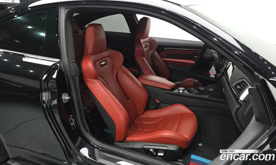 BMW M4 2018 3.0 автомат (гидро), фото 16 BMW M4 2018 3.0 автомат (гидро), фото 16
