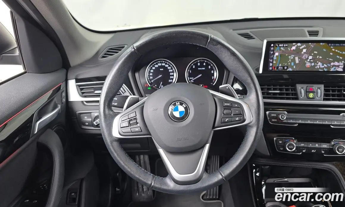 BMW X1 2022 2.0 автомат (гидро), фото 19