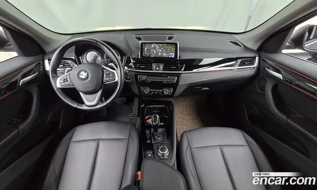 BMW X1 2022 2.0 автомат (гидро), миниатюра 10
