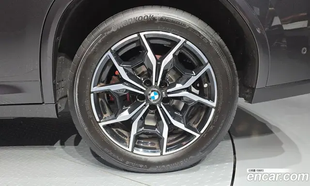 BMW X4 2022 2.0 автомат (гидро), миниатюра 7