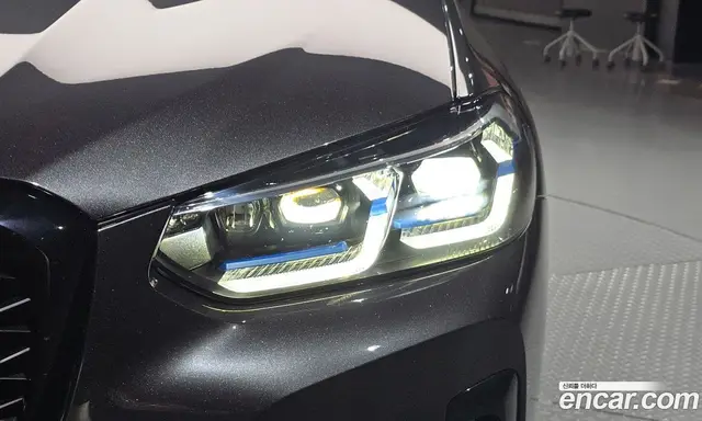 BMW X4 2022 2.0 автомат (гидро), миниатюра 8