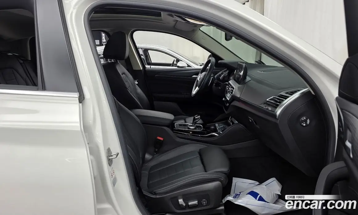 BMW X4 2023 2.0 автомат (гидро), фото 17 BMW X4 2023 2.0 автомат (гидро), фото 17