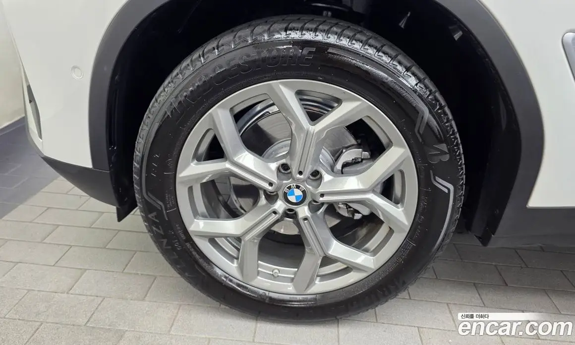 BMW X4 2023 2.0 автомат (гидро), фото 5 BMW X4 2023 2.0 автомат (гидро), фото 5