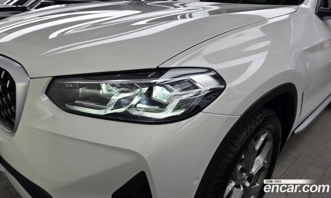 BMW X4 2023 2.0 автомат (гидро), фото 8 BMW X4 2023 2.0 автомат (гидро), фото 8