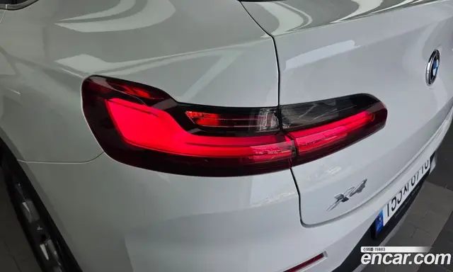 BMW X4 2023 2.0 автомат (гидро), миниатюра 9 BMW X4 2023 2.0 автомат (гидро), миниатюра 9