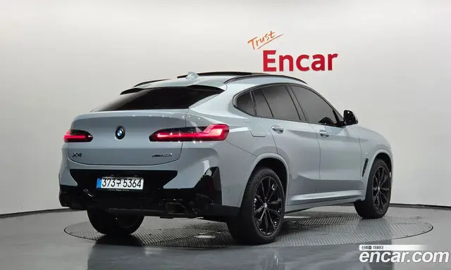 BMW X4 2025 2.0 автомат (гидро), миниатюра 2