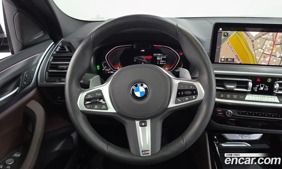 BMW X4 2025 2.0 автомат (гидро), фото 18