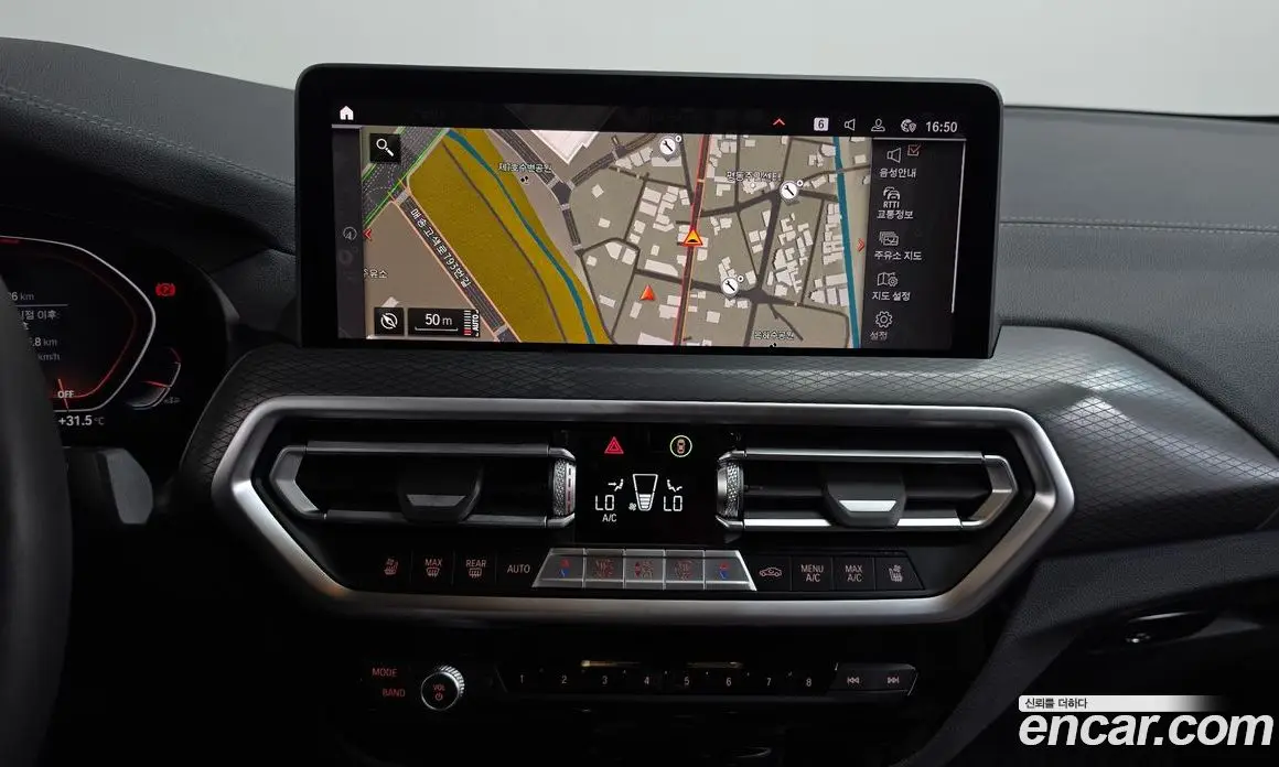 BMW X4 2025 2.0 автомат (гидро), фото 19