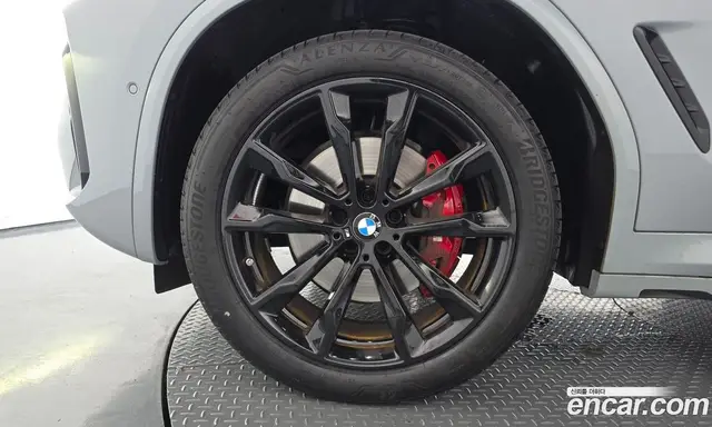 BMW X4 2025 2.0 автомат (гидро), миниатюра 5