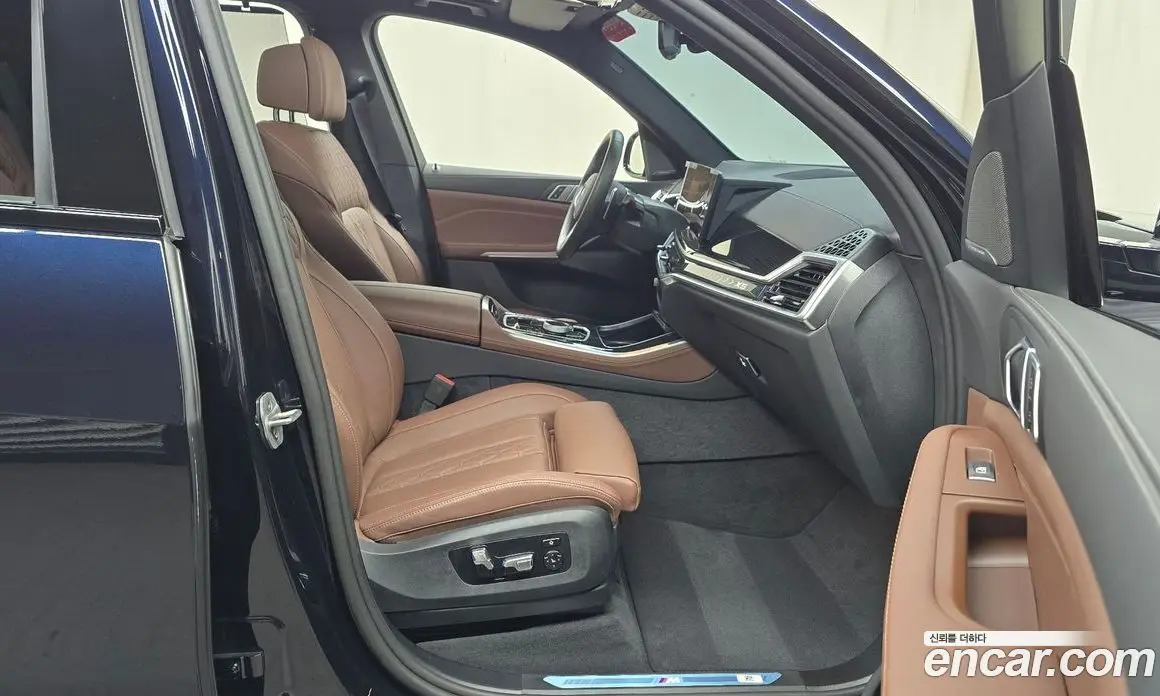 BMW X5 2025 3.0 автомат (гидро), фото 15