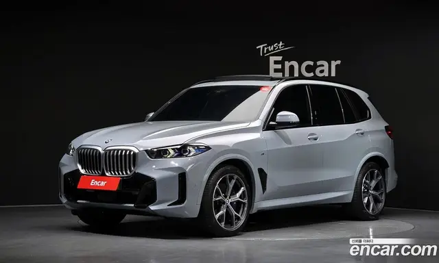 BMW X5, 2026, 4 270 км