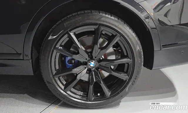BMW X7 2023 4.4 автомат (гидро), миниатюра 6