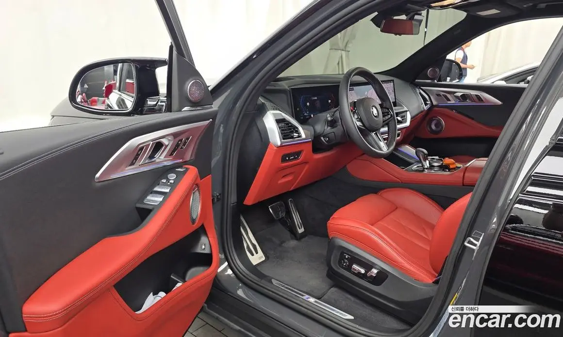 BMW XM 2025 4.4 автомат (гидро), фото 13 BMW XM 2025 4.4 автомат (гидро), фото 13