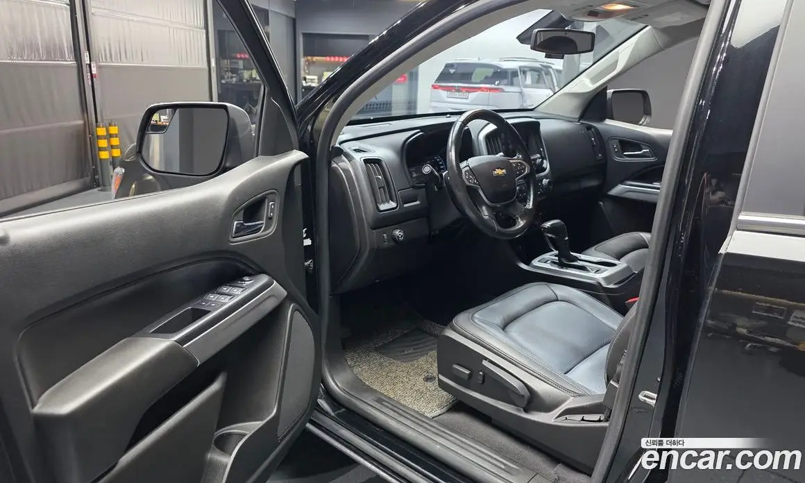 Chevrolet Colorado 2020 3.6 автомат (гидро), фото 13