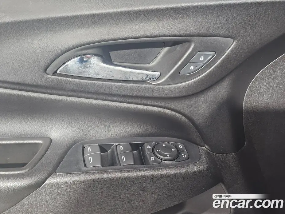 Chevrolet Equinox 2019 1.6 автомат (гидро), фото 14 Chevrolet Equinox 2019 1.6 автомат (гидро), фото 14